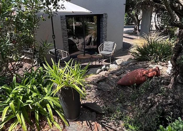 Maison T2 Casa Alegria Joyful House Holiday home *